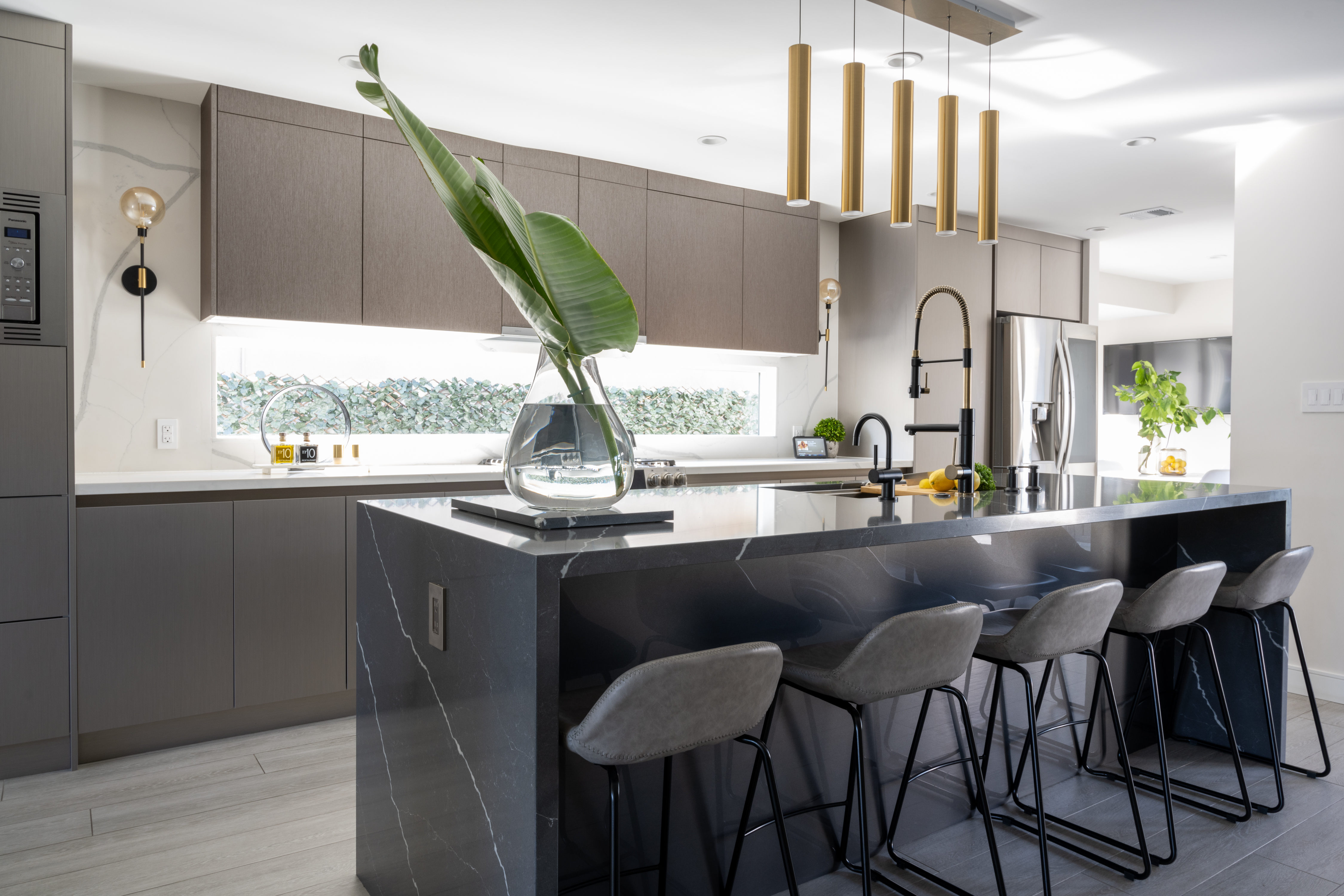 Modern custom kitchen cabinetry